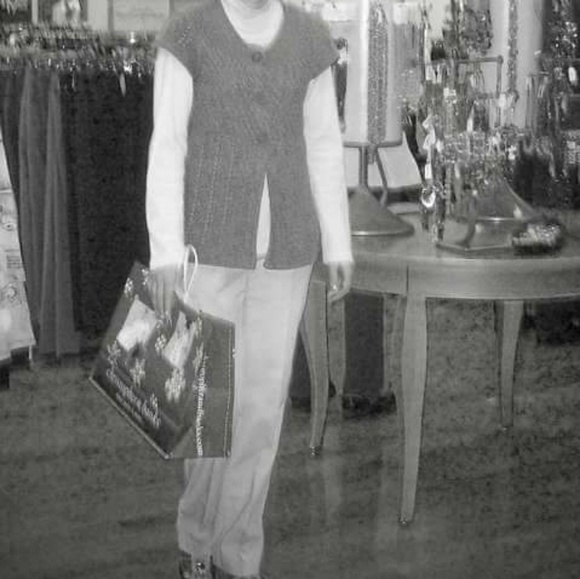 #054 Christopher & Banks Small Cardigan - Picture 6 of 6